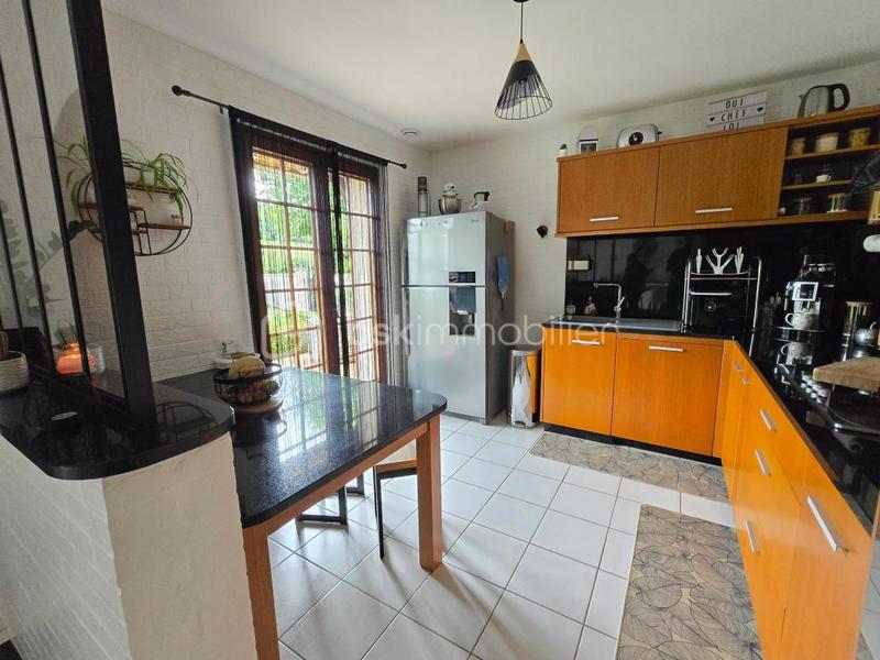 Pavillon - 176 m² - 6 pièces