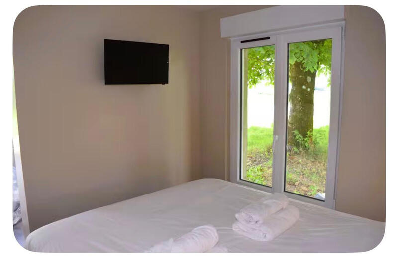 Maison - 180 m² - 5 pièces