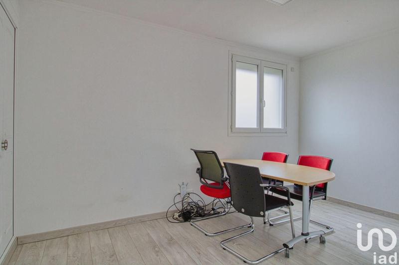 Bureau - 253 m²