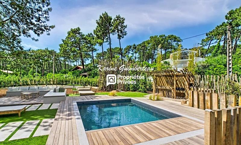 Villa - 200 m² - 8 pièces