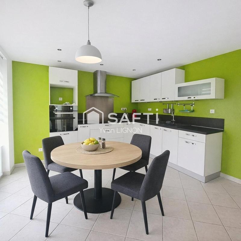 Maison - 98 m² - 4 pièces