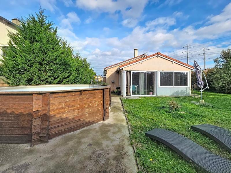 Maison - 110 m² - 5 pièces