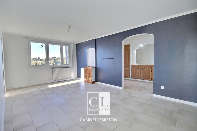 Appartement - 75 m² - 3 pièces