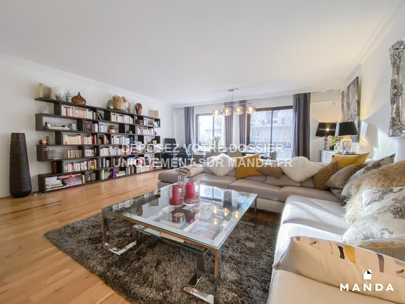 Appartement - 122 m² - 4 pièces