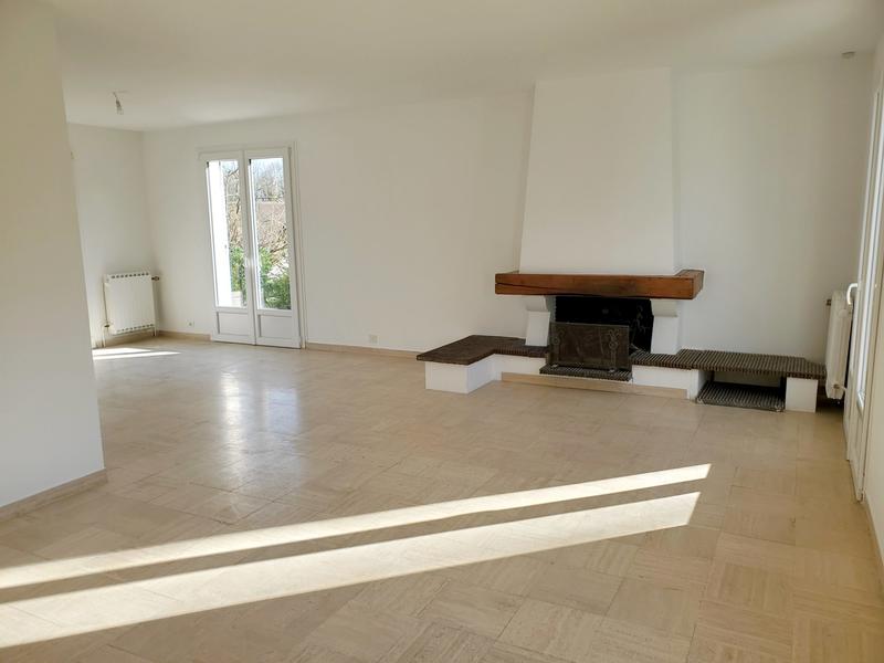 Maison - 144 m² - 6 pièces