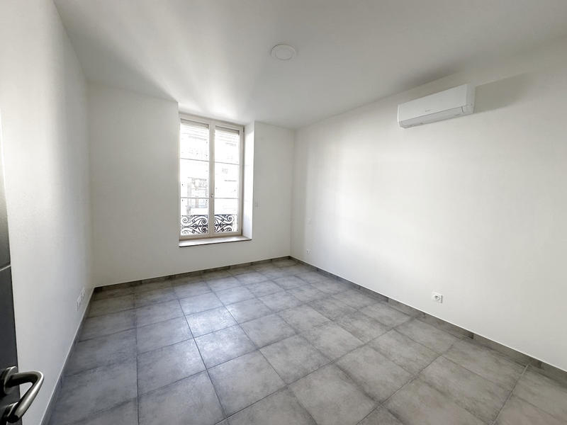 Appartement - 60 m² - 2 pièces