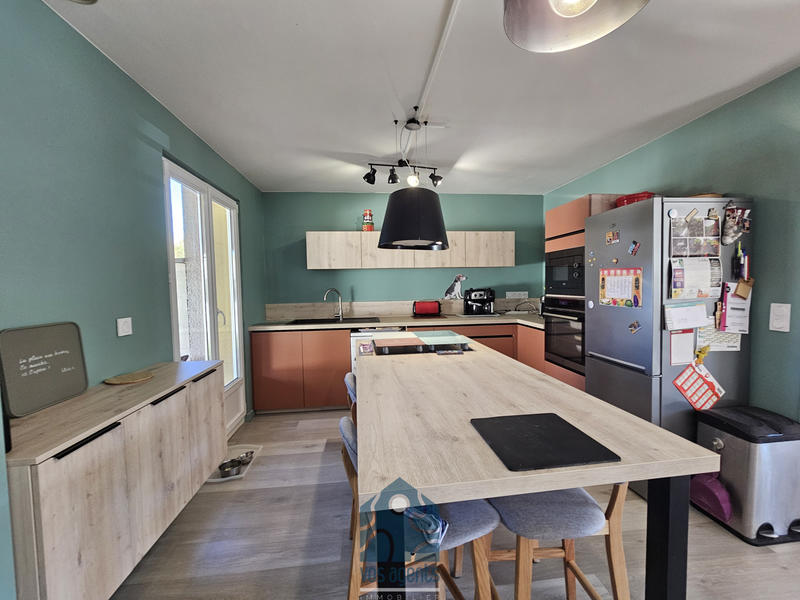 Maison - 102 m² - 5 pièces