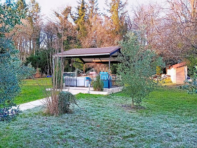 Maison contemporaine - 340 m² - 10 pièces