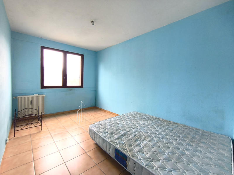 Appartement - 92 m² - 5 pièces