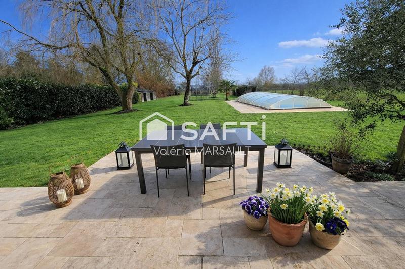 Maison - 180 m² - 7 pièces