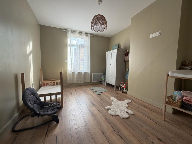 Maison - 145 m² - 6 pièces