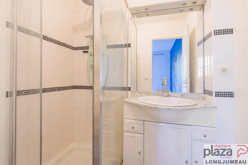 Maison - 100 m² - 6 pièces