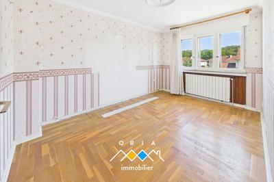 Maison - 107 m² - 6 pièces