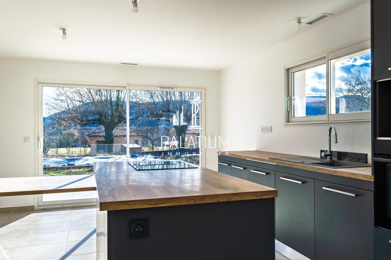 Maison - 100 m² - 4 pièces