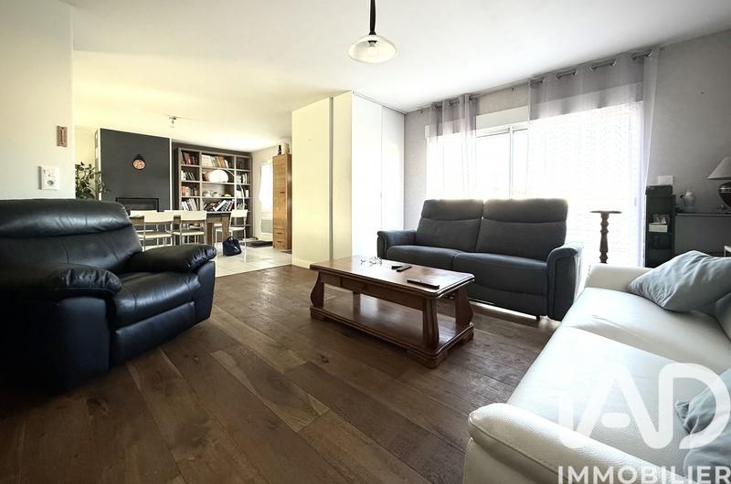 Maison - 121 m² - 6 pièces