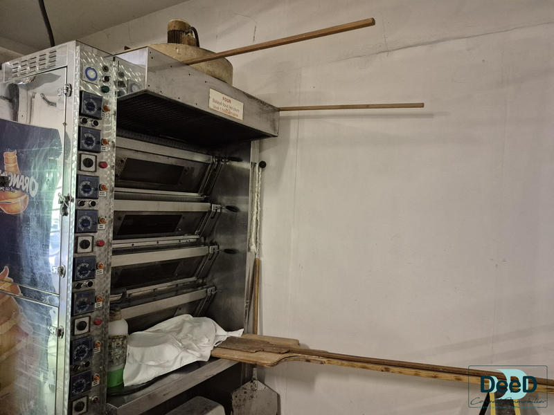 Local commercial - 200 m²