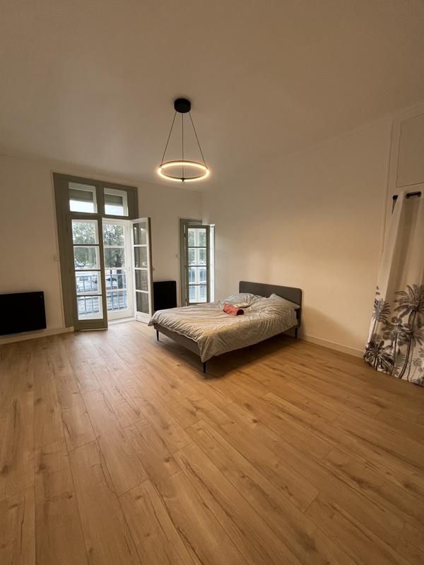 Appartement - 93 m² - 4 pièces