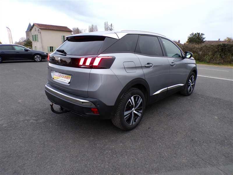 Peugeot 3008 II 1.5 BlueHDi 130 s&amp;S Allure