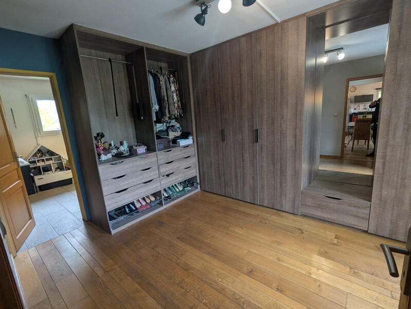 Maison - 150 m² - 8 pièces