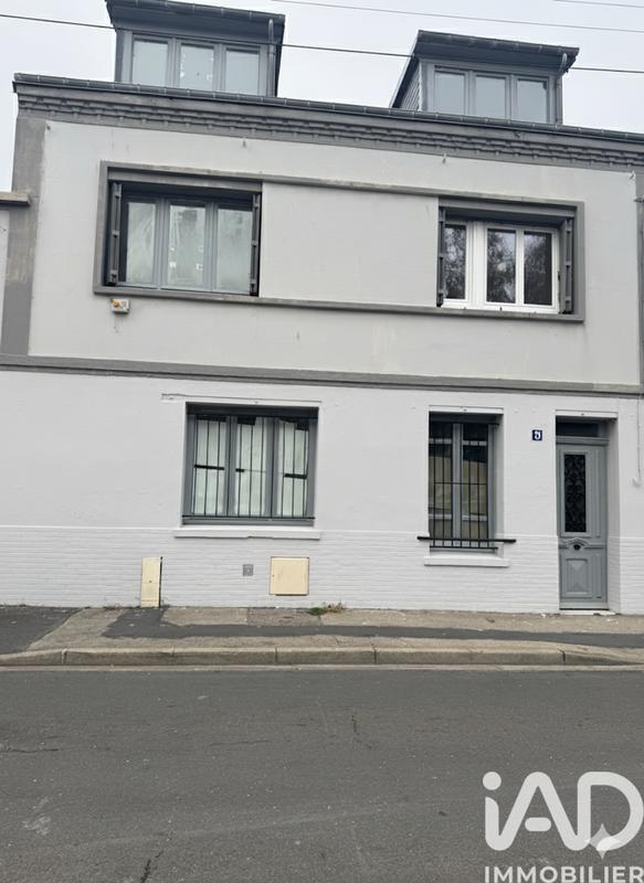 Maison - 131 m² - 8 pièces