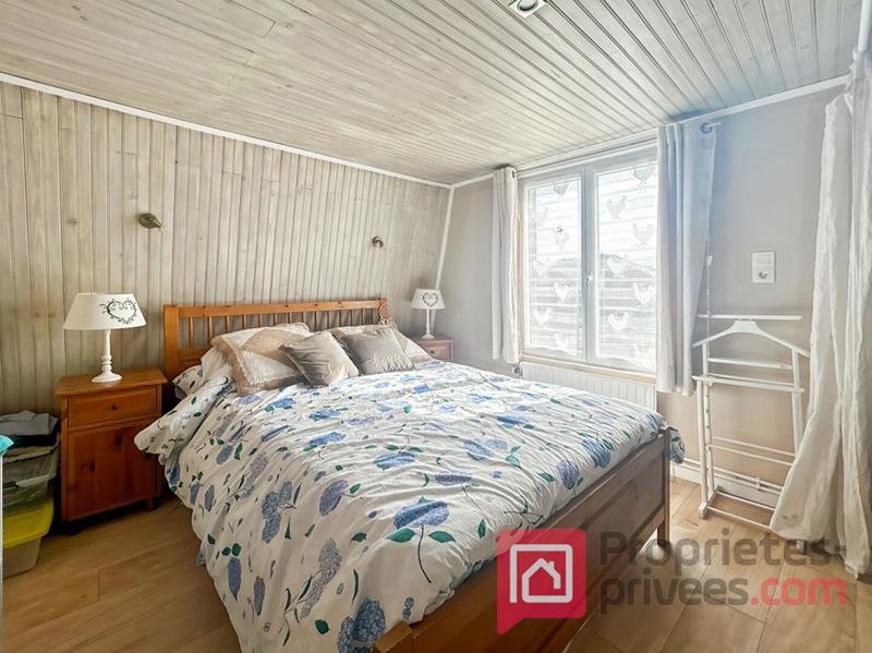 Maison - 130 m² - 1 pièce