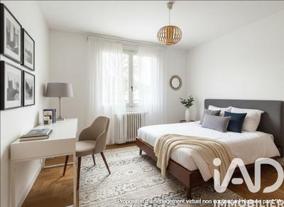 Maison - 150 m² - 8 pièces