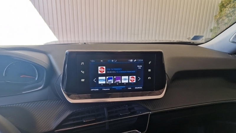 Peugeot 2008 puretech 100 ss active