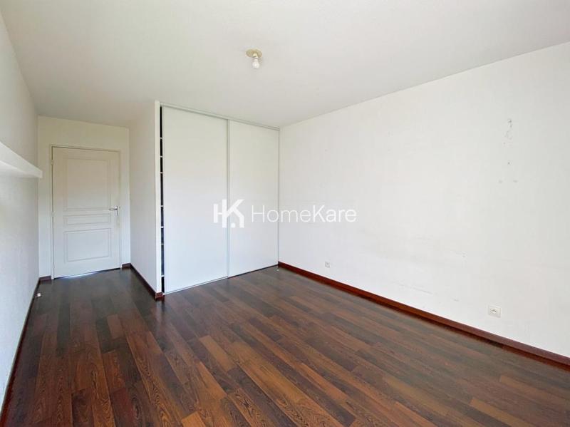 Appartement - 105 m² - 5 pièces