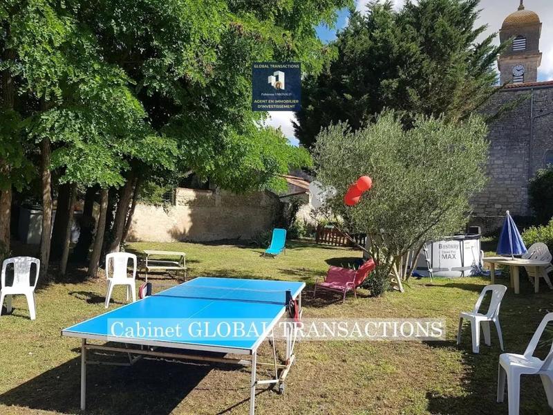 Maison de bourg - 240 m² - 5 pièces