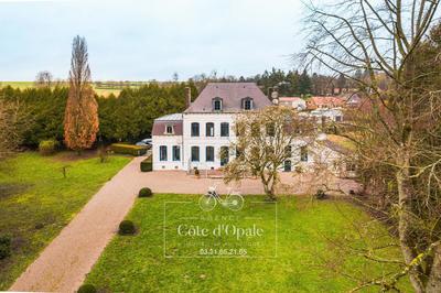 Propriété - 395 m² - 9 pièces