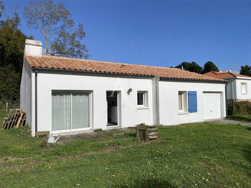 Maison - 86 m² - 4 pièces
