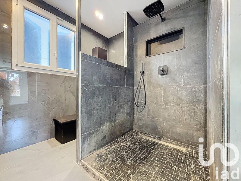 Maison - 141 m² - 6 pièces