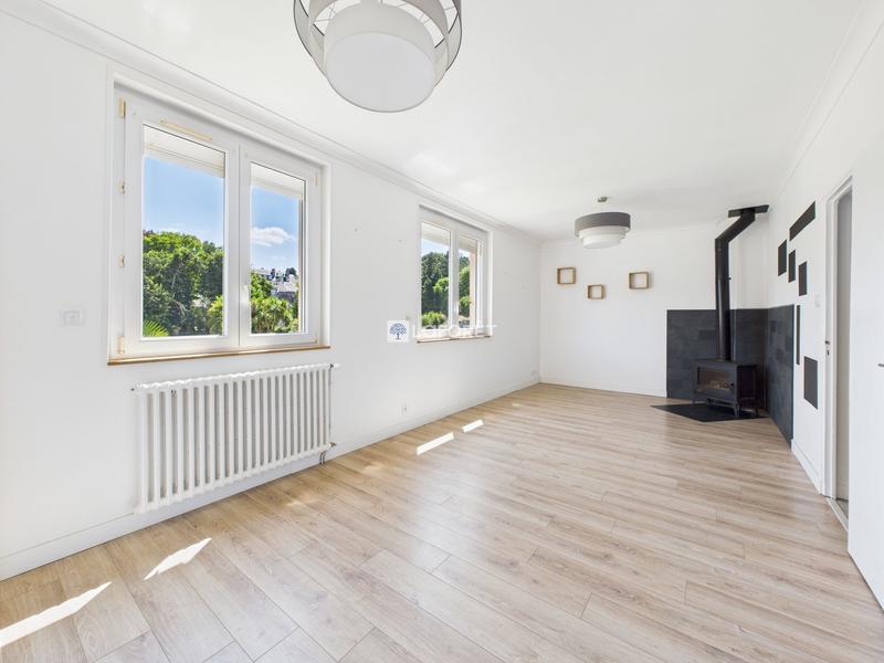 Maison - 92 m² - 4 pièces