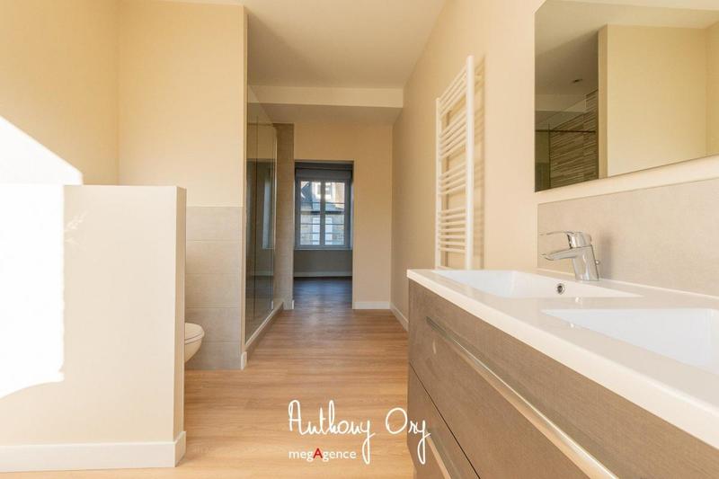 Maison - 138 m² - 6 pièces