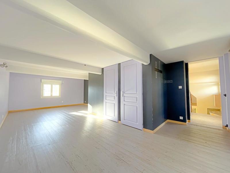 Appartement - 133 m² - 4 pièces