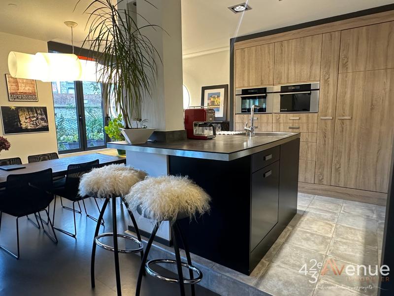 Appartement - 113 m² - 4 pièces