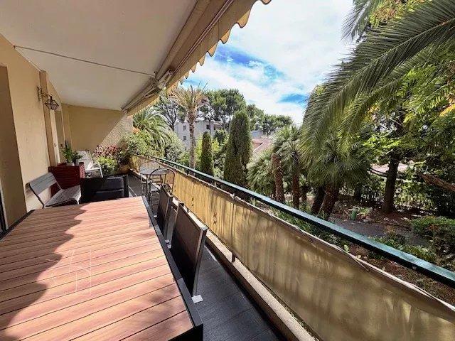 Appartement - 86 m² - 3 pièces