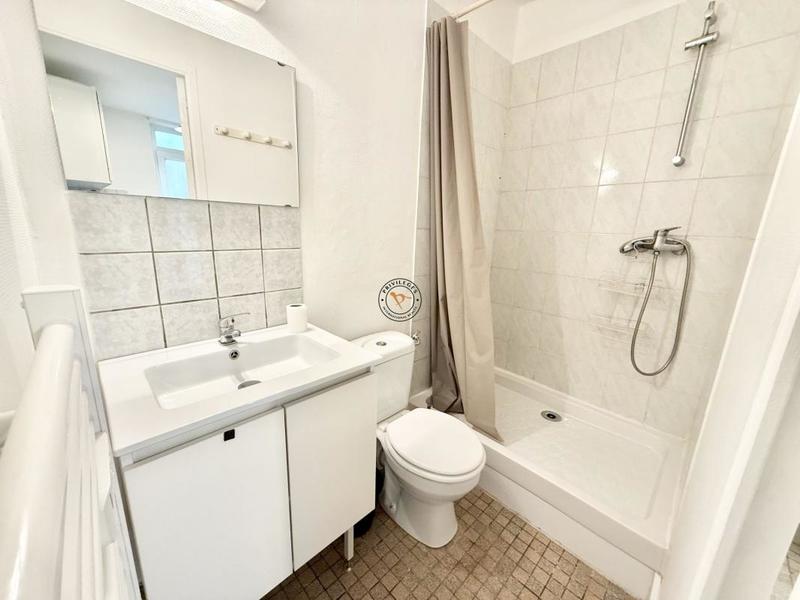 Studio - 20 m² - 1 pièce