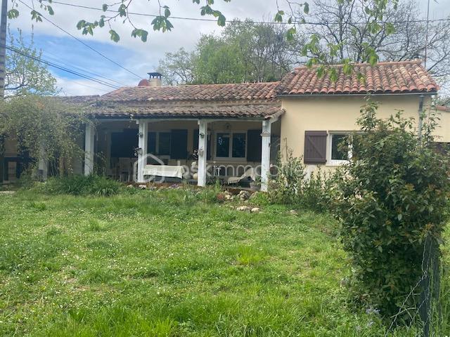 Maison - 75 m² - 3 pièces