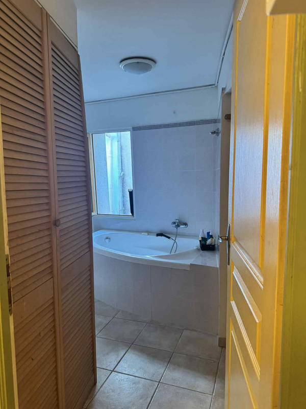 Immeuble - 70 m² - 4 pièces