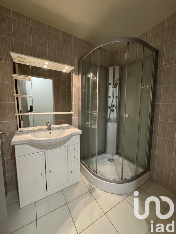 Appartement - 75 m² - 3 pièces