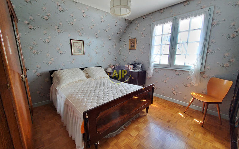 Maison - 105 m² - 4 pièces