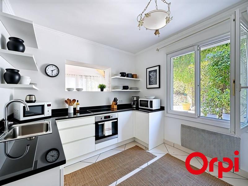 Villa - 160 m² - 4 pièces