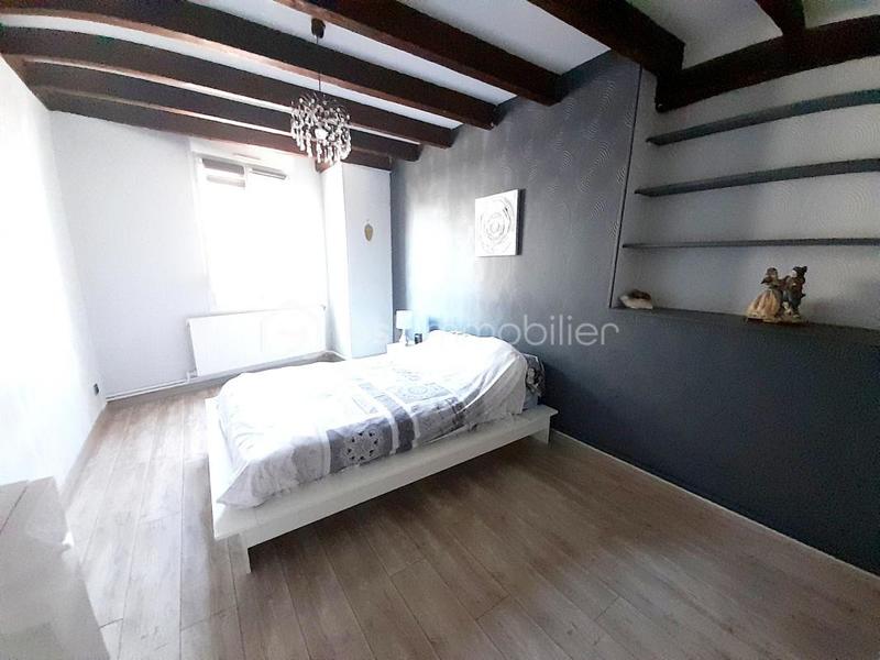 Maison - 270 m² - 12 pièces