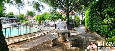 Maison - 200 m² - 6 pièces