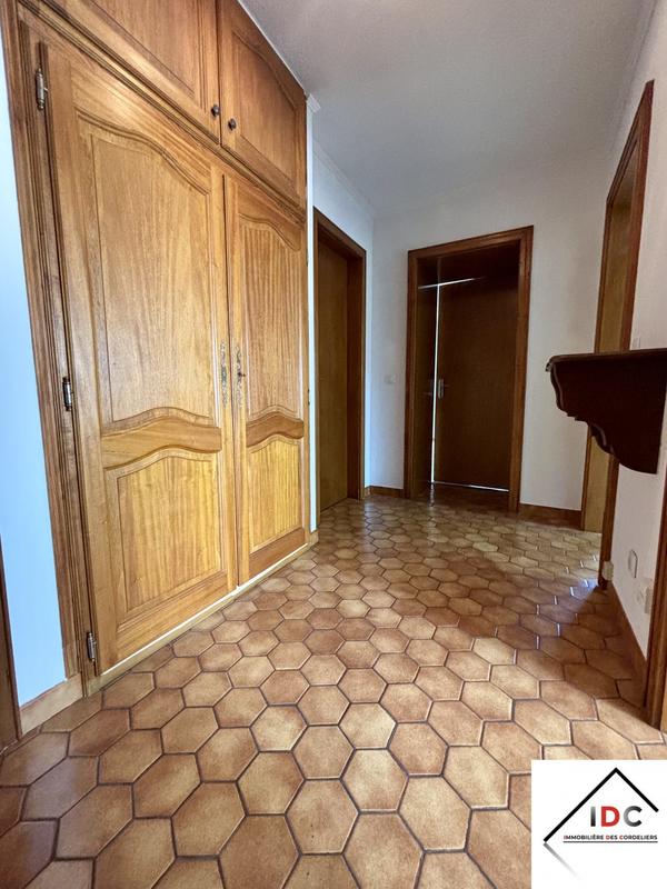 Appartement - 69 m² - 2 pièces