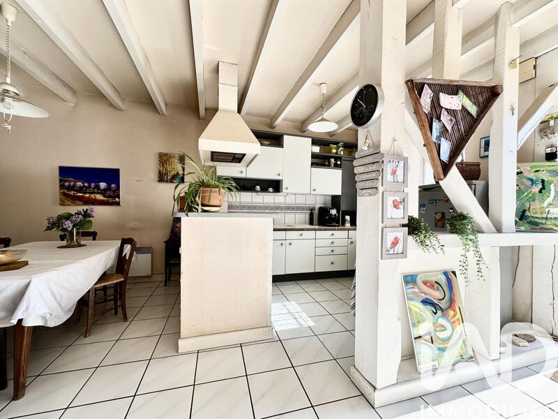 Maison de ville - 220 m² - 8 pièces