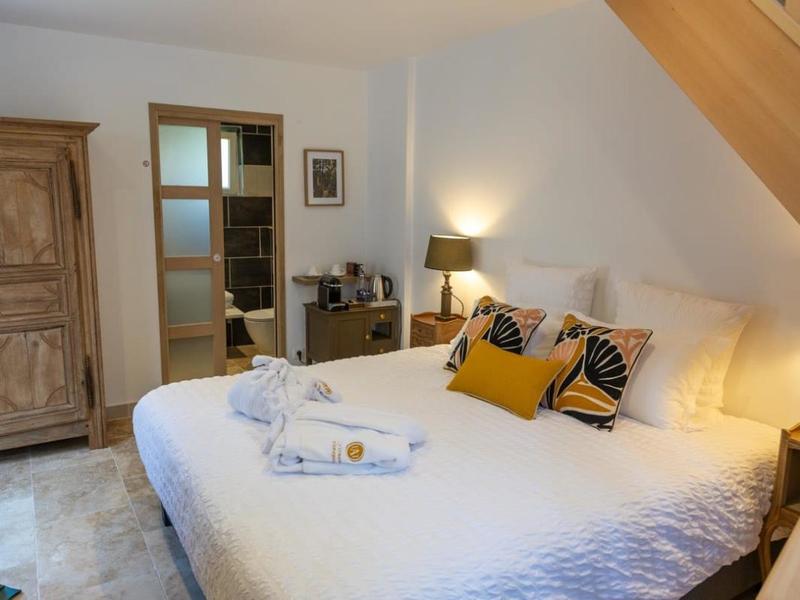 Demeure - 836 m² - 18 pièces