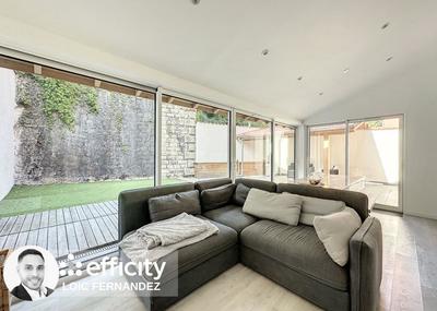 Appartement - 81 m² - 4 pièces