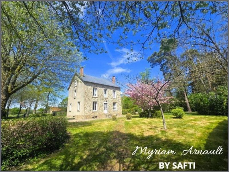 Maison - 166 m² - 6 pièces